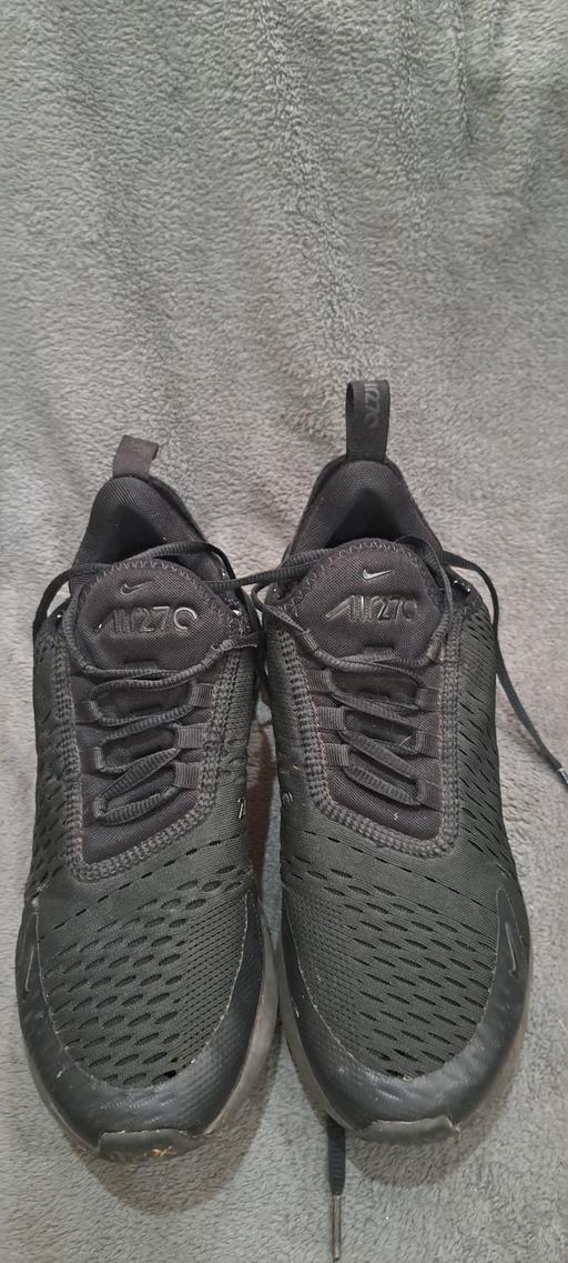  — Nike Trainers Size 6
