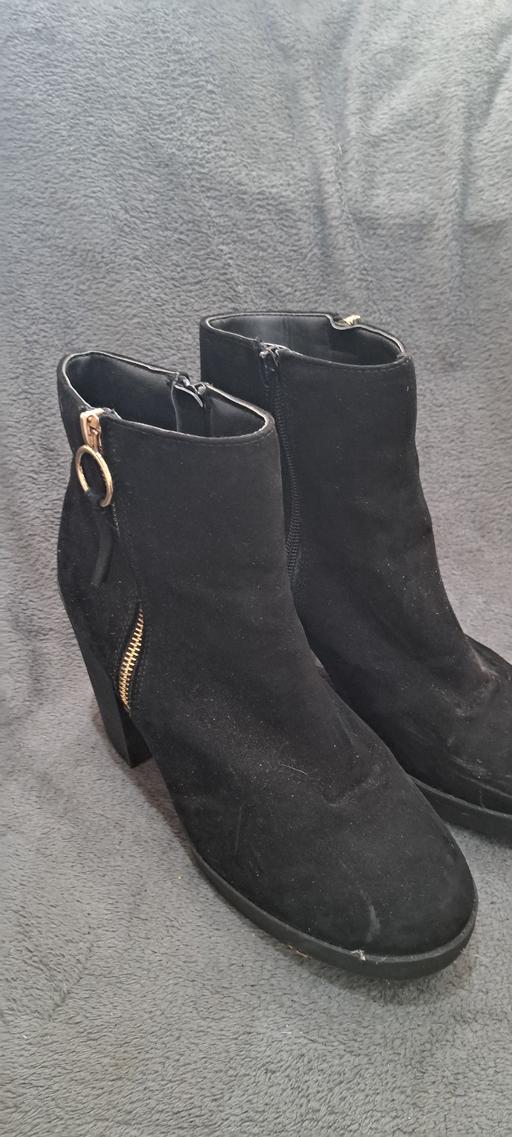  — Dorothy Perkins Boots Size 7