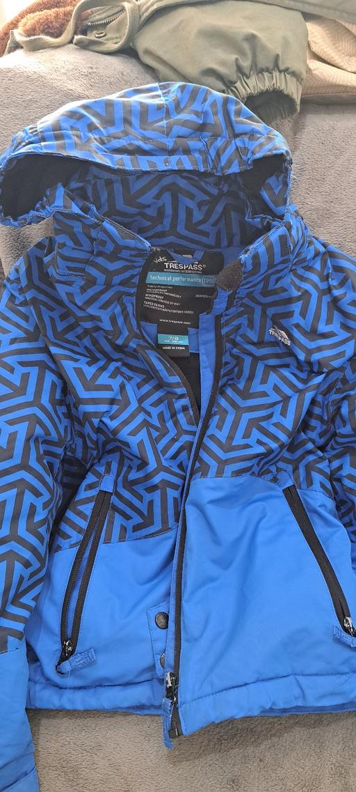  — Trespass Coat Age 7-8