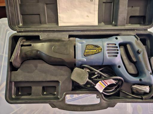  — Sabre Saw 850w used