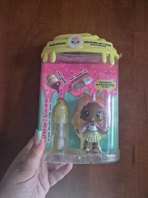  — new Yummi Land Doll