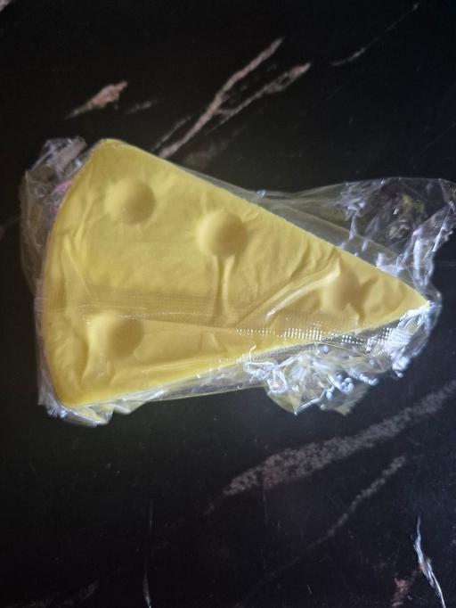  — new Slow Rising Squishy Cheese
