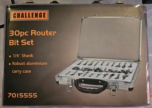  — 30 piece router bit set brand new