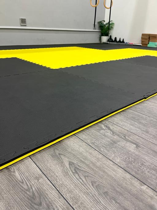  — 10 Heavy duty 20mm 1x1m Jigsaw Mats,