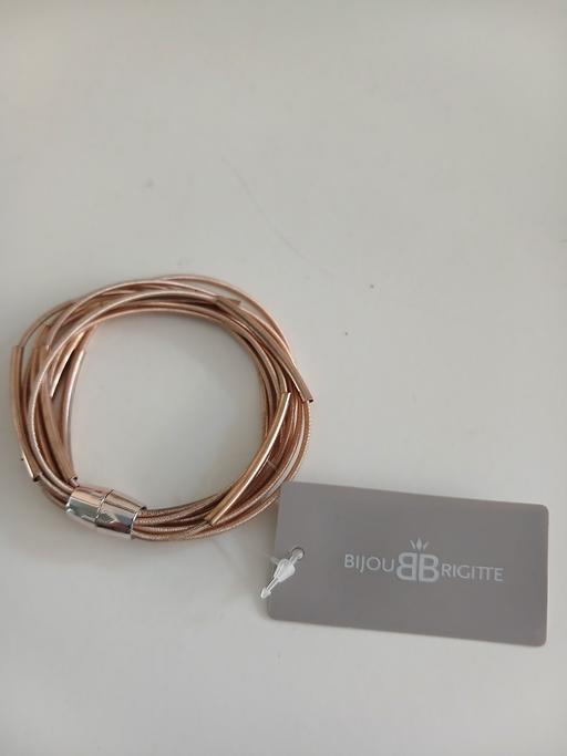  — NEW bracelet