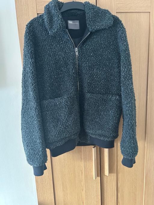  — Women’s ASOS fleece m