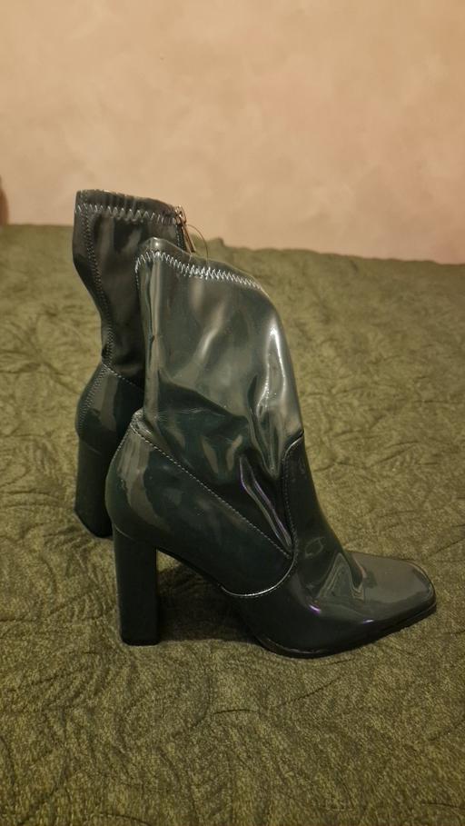  — Heels