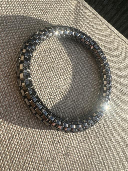  — Bracelet ( New )