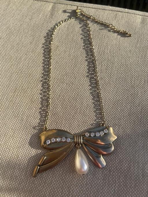  — Necklace