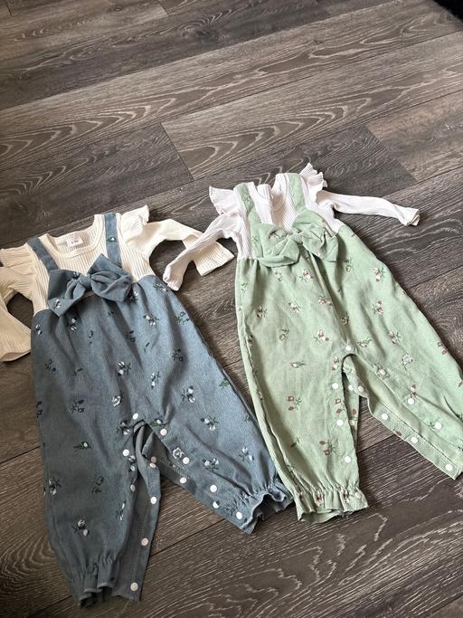  — Girls sets