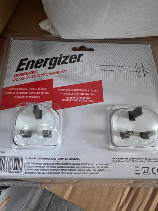  — 2 wireless doorbell chimes