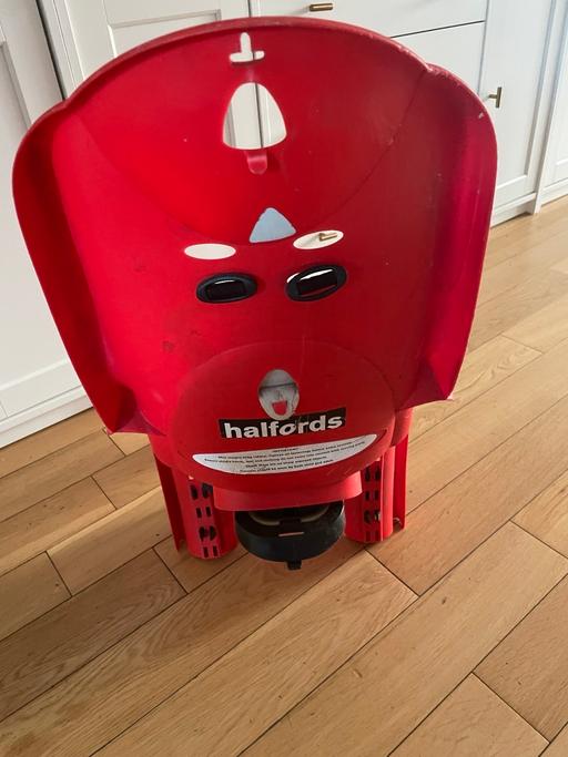  — Child seat for bikes