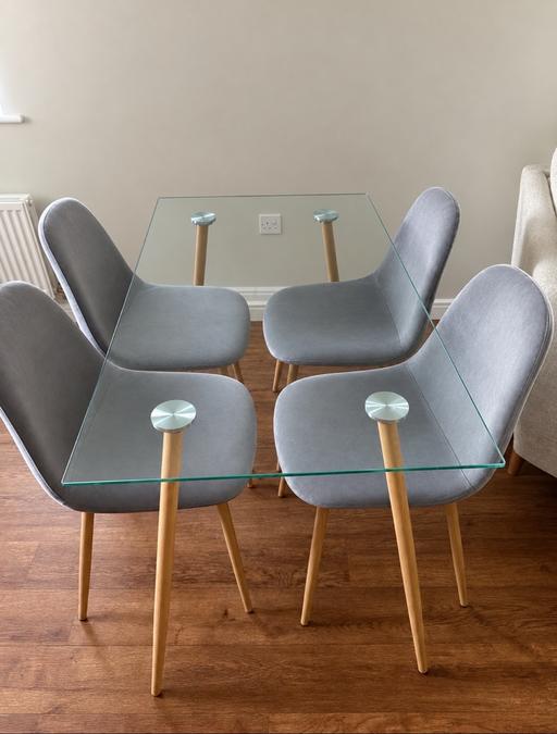  — Dining table and 4 chairs