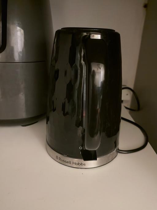  — Russell Hobbs kettle