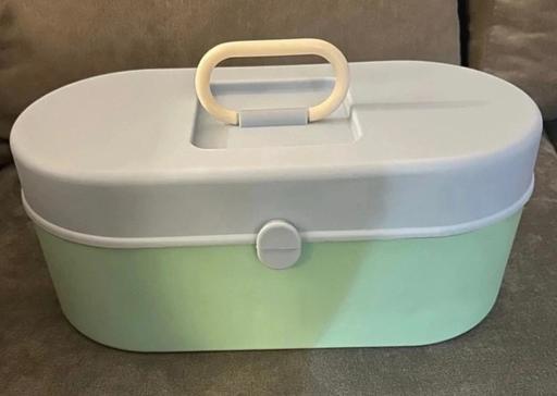  — Brand new vanity box