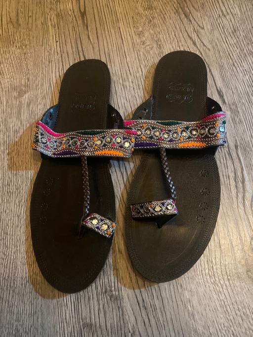  — Mirror Sandals