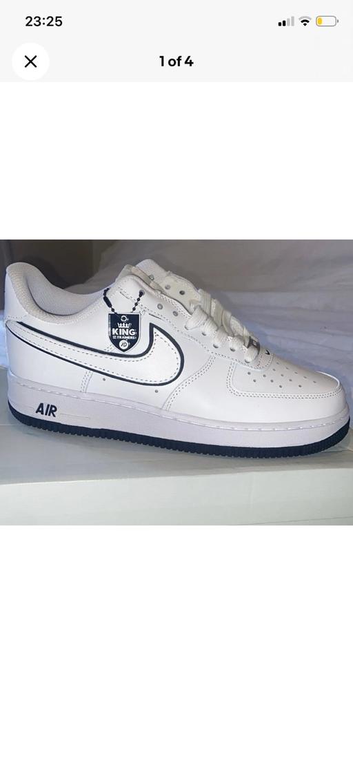  — Size 10 Nike trainers