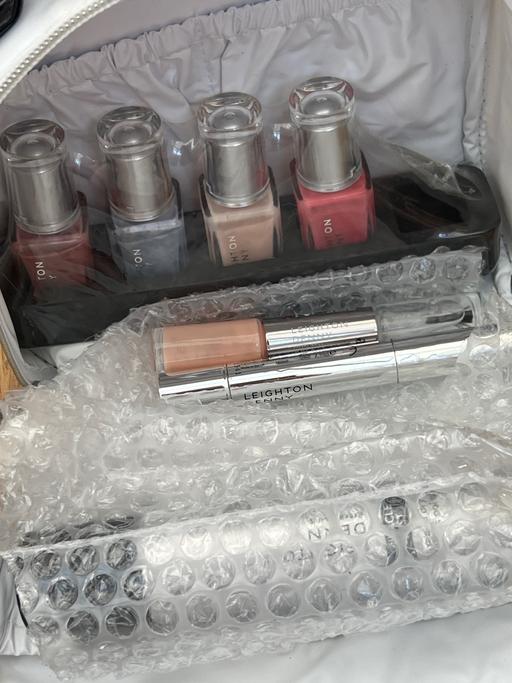 — Leighton Denny nail varnish gift set new