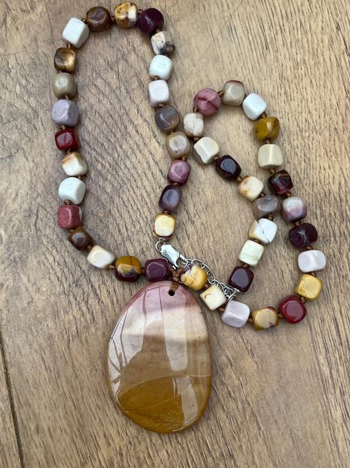  — Natural stone necklace 925 clasp