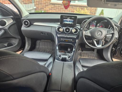  — Mercedes-Benz C-Class