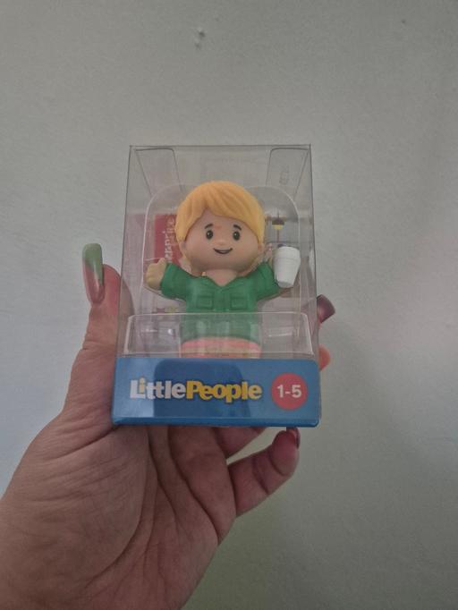  — new Fisher Price Little People
