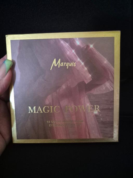  — new Marquis 12 Colour Eyeshadow Palette