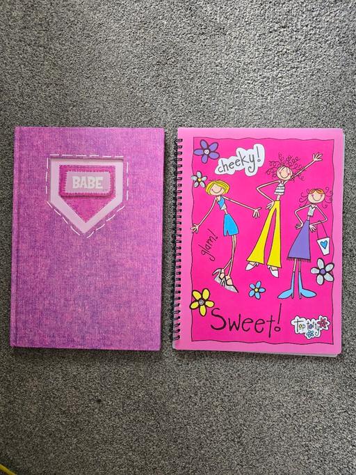  — 2 girls A4 pads