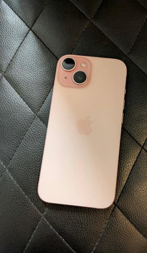  — Pink iPhone 15