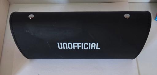  — UNOFFICIAL GLASSES CASE