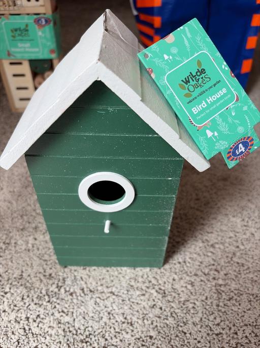  — Bird house