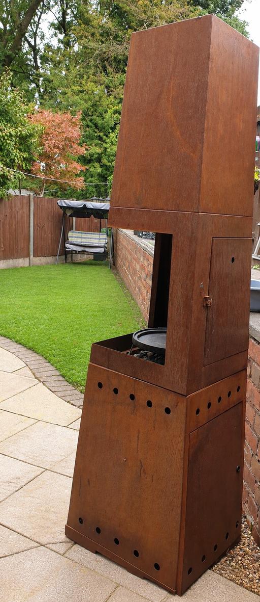  — Outside Gas BBQ and Fire RRP £149 on Amazon