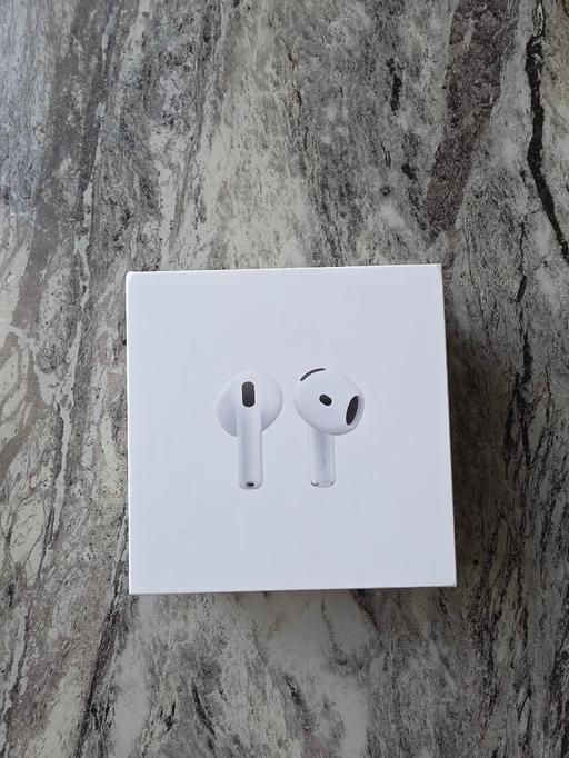  — Apple airpods 4