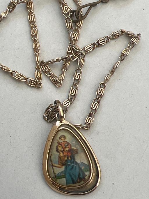  — Vintage necklace