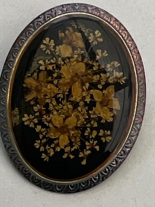  — Vintage brooch