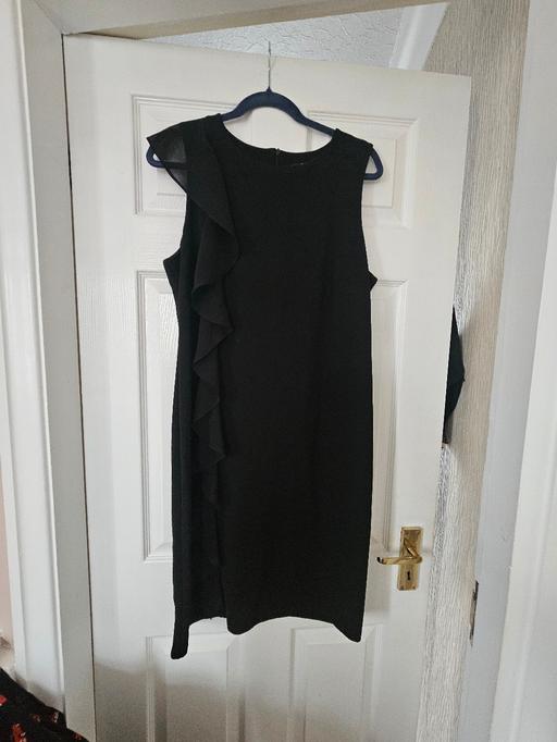  — Wallis dress, size 14.