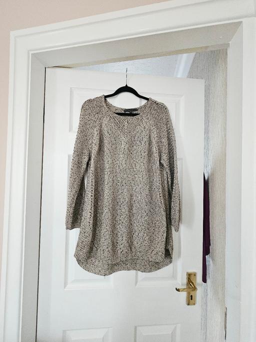  — Ladies designer jumper, size 16..NEW