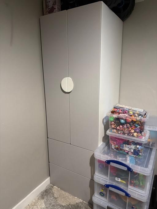  — Kids ikea wardrobe