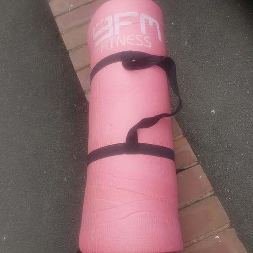  — 2ft Wide Pink Exercise Mat , Good Condition,