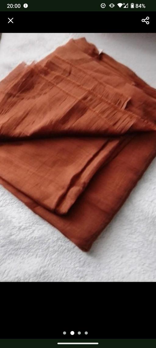 — Scarf