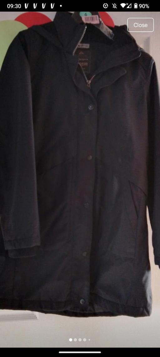  — women winter jacket size 8/10
