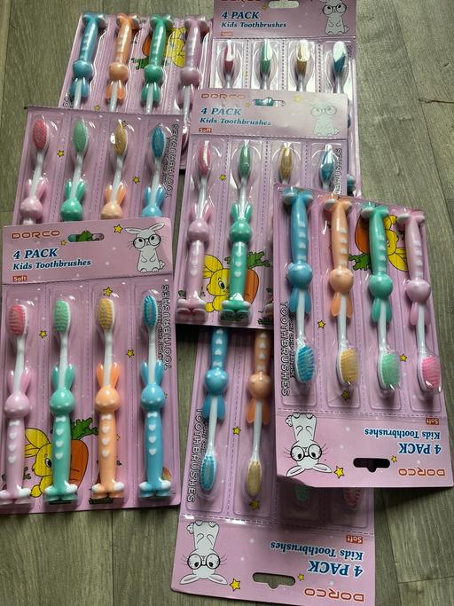 — Kids toothbrush bundle Joblot all 3£