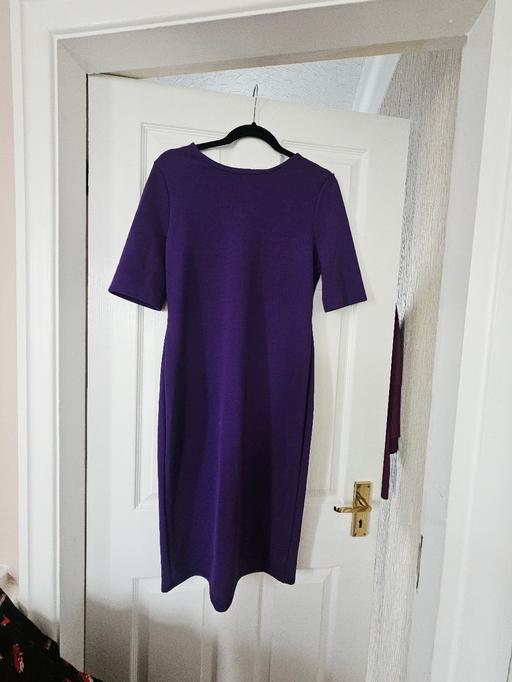  — Dress, stretchy size 14..NEW without tags