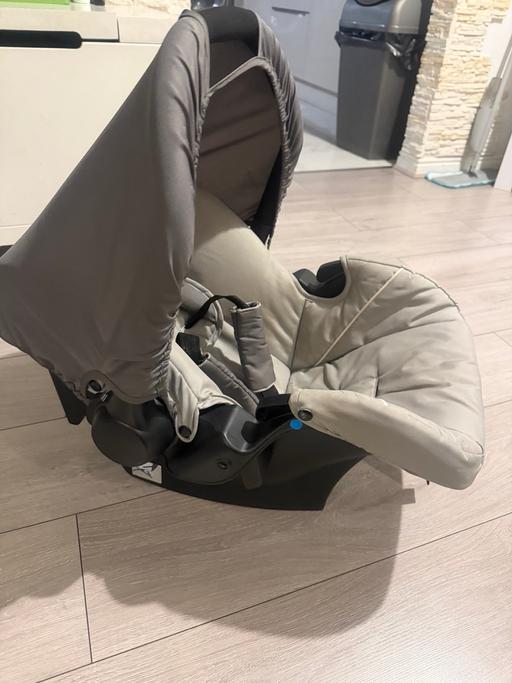  — Baby car seat