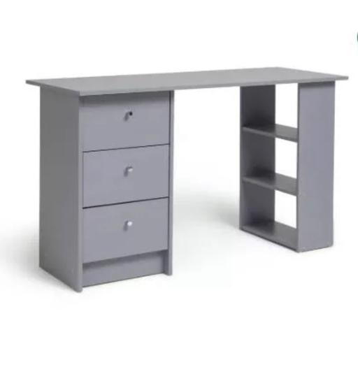  — Desk