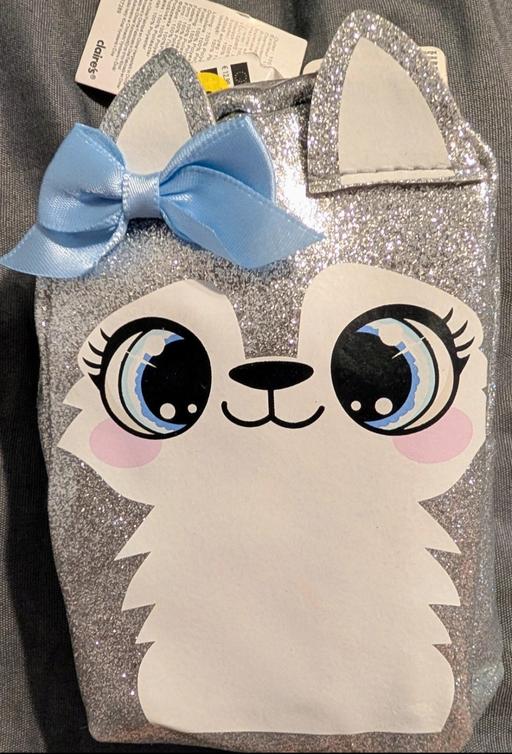  — Brand New Animal purse