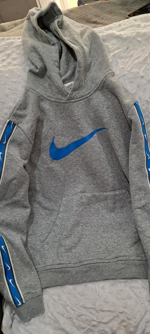  — Nike Hoodie Kids L