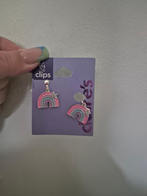  — new Claires Clip On Rainbow Earrings