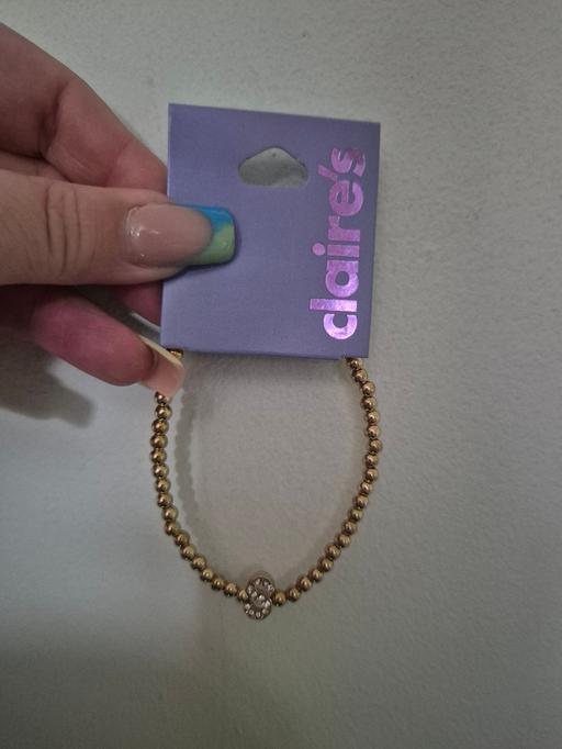  — new Claires Letter S Bracelet