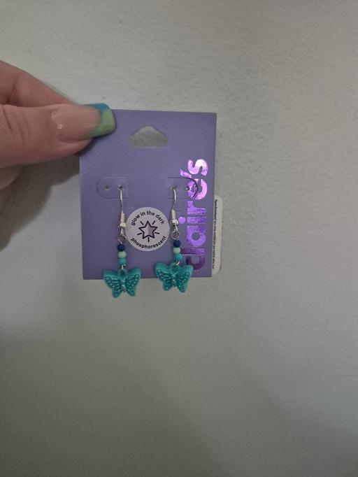  — new Claires Butterfly Earrings