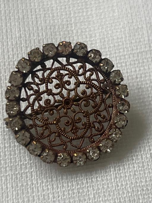  — Vintage brooch